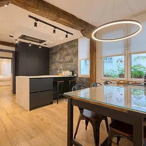 Appartement Moderno Y Lujoso En El Historico Casco Viejo, Bilbao