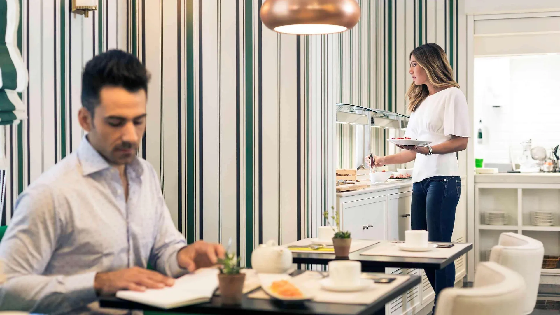 ****  Hotel Mercure Jardines De Albia Bilbao Spain